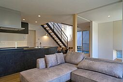 HAPPY HOUSE (山田工務店)の施工事例「家事ラクすぎて感動の回遊動線と、将来も見据えた間取りのお家」の画像