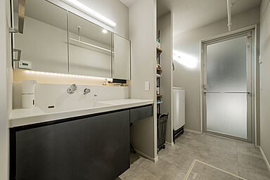 アーキテックス(GROOVY/KANAL HOME/SIMPLE is.../dramacy)の施工事例「【蒲郡市】ライフスタイルを大切にした、ご夫婦のためのサーファーズハウス」の画像8