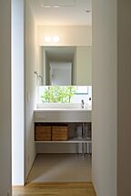 シンプルモダンスタイルの洗面所 アーキテックス(GROOVY/KANAL HOME/SIMPLE is.../dramacy)の事例画像
