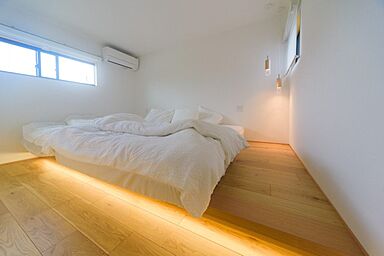 アーキテックス(GROOVY/KANAL HOME/SIMPLE is.../dramacy)の施工事例「広い敷地をいかした北東へ開いた庭を持つ家」の画像5