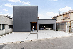 アーキテックス(GROOVY/KANAL HOME/SIMPLE is.../dramacy)の施工事例「【西尾市】ホテルライクを追求したガレージハウス」の画像