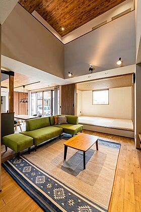 アーキテックス (GROOVY/KANAL HOME/SIMPLE is.../dramacy)の施工事例「【西尾市】遊びごころのある土間ダイニングからお庭に繋がる開放的な家」の画像3