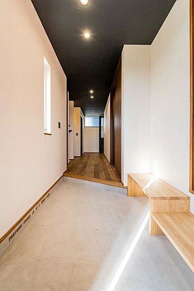 アーキテックスライフスタイルセンター岡崎の施工事例「【西尾市】遊びごころのある土間ダイニングからお庭に繋がる開放的な家」の画像7