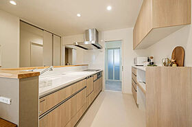 アーキテックス (GROOVY/KANAL HOME/SIMPLE is.../dramacy)の施工事例「【岡崎市】行き止まりのない回遊動線で家事時短を叶える、無機質×ナチュラルの家」の画像3