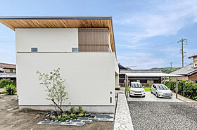 アーキテックス (GROOVY/KANAL HOME/SIMPLE is.../dramacy)の施工事例「【知多郡南知多町】全館空調で一年中快適。セカンドリビングのあるガレージハウス」の画像1