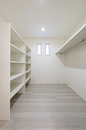 株式会社ワカバヤシの施工事例「こだわりをふんだんに詰め込んだ二世帯住宅【保土ヶ谷区】」の画像3