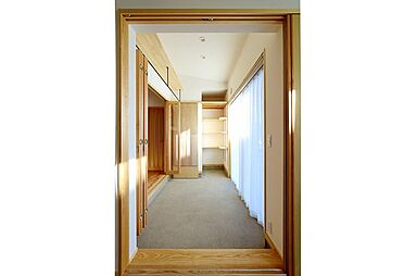 株式会社木族の家の施工事例「家族の楽しみを広げる、のびやかで機能的な家」の画像4