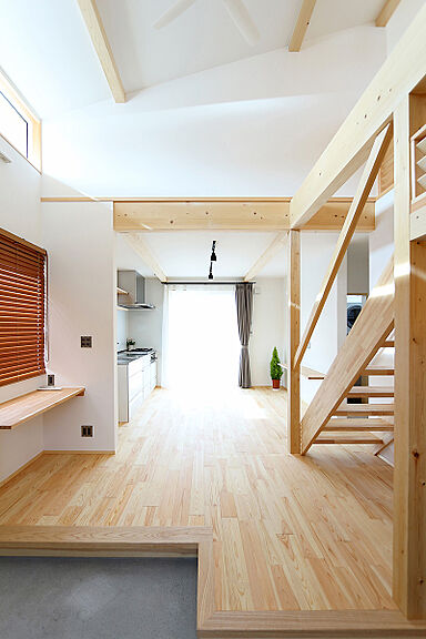 株式会社木族の家の施工事例「ヌックから北アルプスを望む家」の画像1