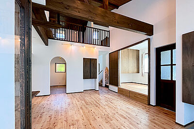 木の家スタイルのリビング 株式会社木族の家の事例画像