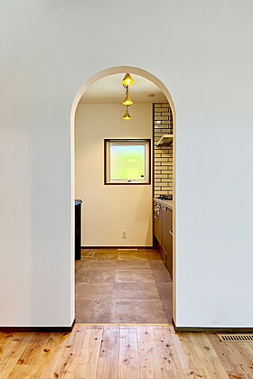 株式会社木族の家の施工事例「猫たちと暮らす、カフェスタイルのおうち」の画像4