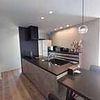 シンプルモダンスタイルのキッチン 株式会社アイ工務店 山口東支店の事例画像