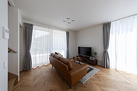 木の花ホーム | コスパ◎ 職人力 自然素材の施工事例「【ZEH/高気密高断熱/太陽光発電】”超 ”高気密高断熱の家」の画像7