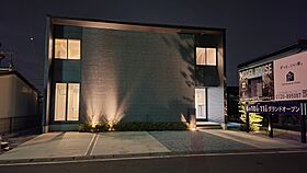 木の花ホーム | コスパ◎ 職人力 自然素材の施工事例「【モダン/リビング広め/高気密高断熱】収納に困らないモダンな家」の画像2