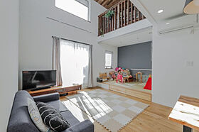 SKY HOMEの施工事例「ガレージ×3階建ての家」の画像3