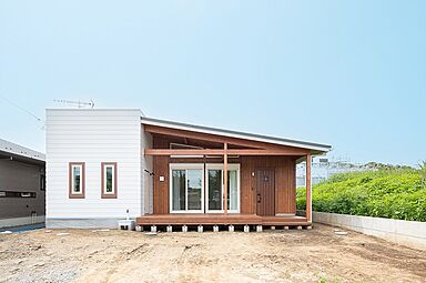 SKY HOMEの施工事例「“ヒュッゲ”な暮らし スカイホームの平屋」の画像