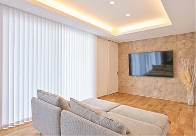 STOKED HOME 六条Lab.の施工事例「美術館を彷彿とさせる佇まい。シンプルだけどありふれてない、感性に響く平屋のおうち」の画像4