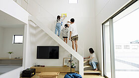 高橋開発株式会社の施工事例「シュッとした家 with ビッグキッチン」の画像10