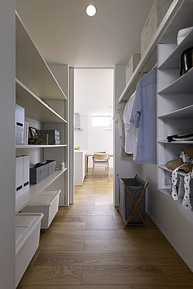 高橋開発株式会社の施工事例「シュッとした家 with ロジア」の画像8