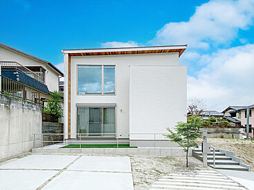 楓工務店の施工事例「【奈良県奈良市】中二階が空間をつなぐグレーナチュラルテイストのお家」の画像