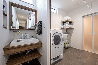 楓工務店の施工事例「【奈良県】4人で暮らすコーヒーテイストのお家」の画像5
