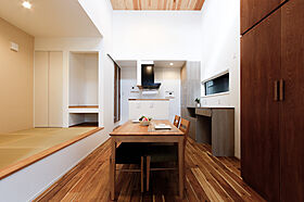 大きな森 株式会社永井工業 住宅事業部の施工事例「駅周辺『街中マチナカ』暮らし。」の画像1