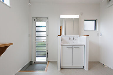 大きな森 株式会社永井工業 住宅事業部の施工事例「駅周辺『街中マチナカ』暮らし。」の画像8