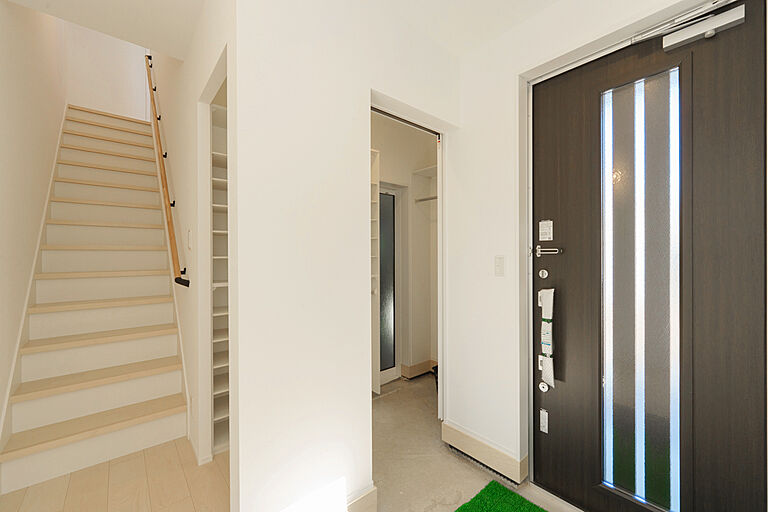 大きな森 株式会社永井工業 住宅事業部の公式画像_玄関9