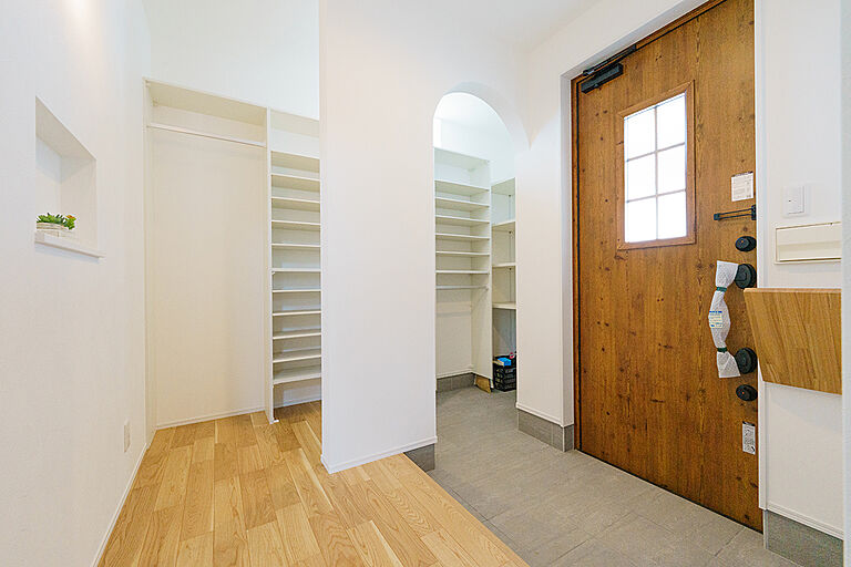 大きな森 株式会社永井工業 住宅事業部の公式画像_玄関10