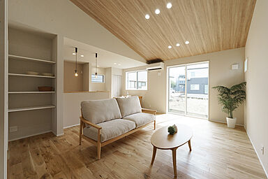 大きな森 株式会社永井工業 住宅事業部の施工事例「1階で暮らしが完結する『平屋風の家』」の画像2