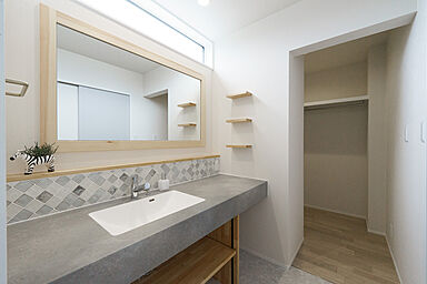 大きな森 株式会社永井工業 住宅事業部の施工事例「1階で暮らしが完結する『平屋風の家』」の画像7