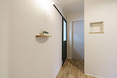 大きな森 株式会社永井工業 住宅事業部の施工事例「1階で暮らしが完結する『平屋風の家』」の画像9