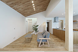 大きな森 株式会社永井工業 住宅事業部の施工事例「ワンフロアで完結する、平屋のような暮らし方。」の画像