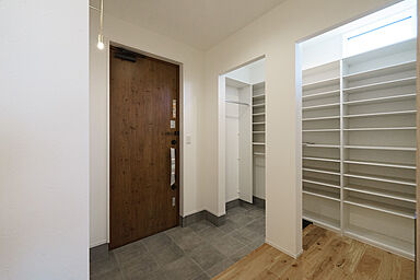 大きな森 株式会社永井工業 住宅事業部の施工事例「ワンフロアで完結する、平屋のような暮らし方。」の画像8