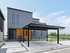 ハーバーハウス株式会社の施工事例「BBQを楽しむ広い庭!金属×無垢の外観がかっこいいウチとソトの調和を追求した家」のメイン画像