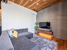 株式会社グランレブリーの施工事例「重厚感のある演練された空間の住まい」の画像5