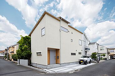 TAMASOGOの施工事例「杉の無垢材の家」の画像