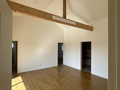 木の家スタイルのリビング アキュラホーム伊勢崎宮子店の事例画像