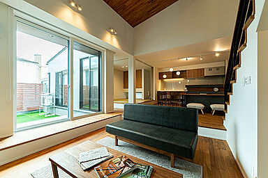 平屋生活の施工事例「次世代を見据えた「暖・涼・エコ」の超高性能住宅」の画像2