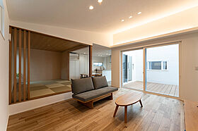 平屋生活の施工事例「プライベートを楽しむ中庭のある家」の画像2