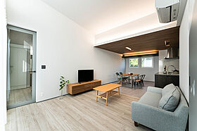 平屋生活の施工事例「愛犬と暮らすロの字の平屋」の画像1