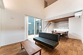 平屋生活の施工事例「狭小地で叶えたロフト付き1LDKの平屋」の画像2