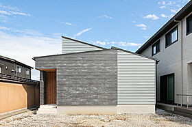 平屋生活の施工事例「プライバシーを確保した「中庭」のある生活」のメイン画像