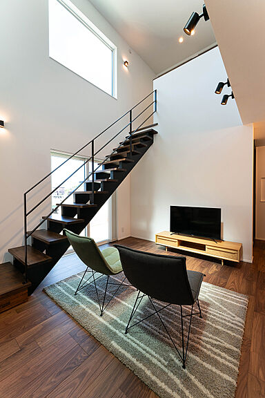 DETAIL BASE(ディテール・ベース)の施工事例「2世帯コンパクトハウス」の画像2