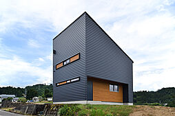 DETAIL BASE(ディテール・ベース)の施工事例「自然を眺望できるコンパクトハウス」の画像