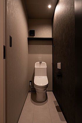 DETAIL BASE(ディテール・ベース)の施工事例「26坪コンパクトハウス 吹抜け+スケルトン階段+フルハイトドアで大空間に」の画像8