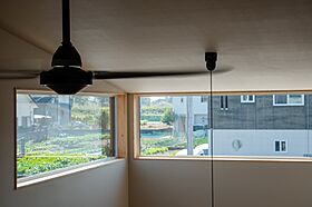 株式会社プラスワンの施工事例「明るさと心地よさをもたらす吹抜けのある家」の画像4