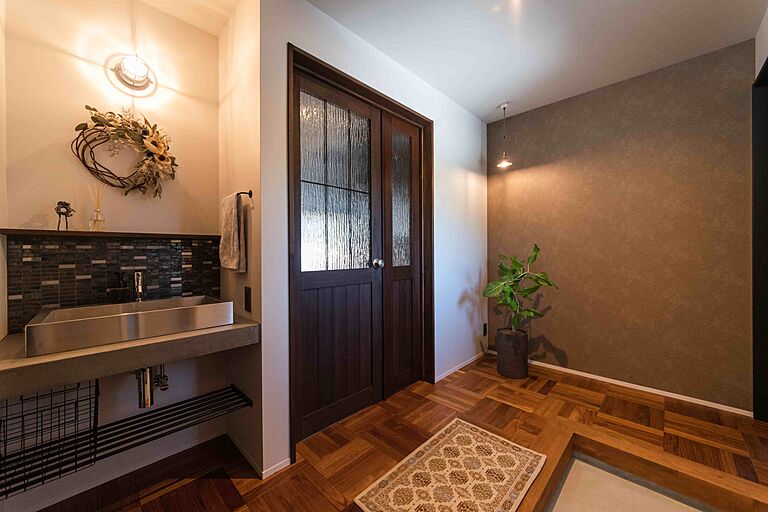 株式会社プラスワンの公式画像_玄関7