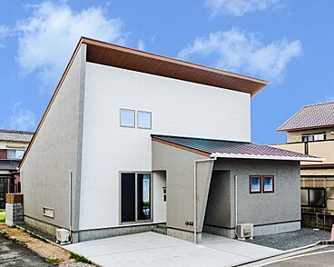 株式会社プラスワンの施工事例「家事も趣味も思いのまま 半平屋の家」の画像