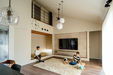 株式会社プラスワンの施工事例「家事も趣味も思いのまま 半平屋の家」の画像1