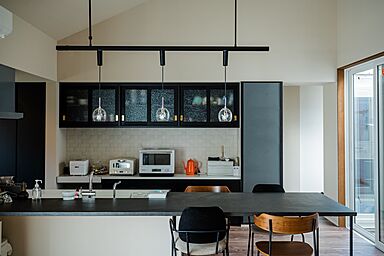 株式会社プラスワンの施工事例「家事も趣味も思いのまま 半平屋の家」の画像2